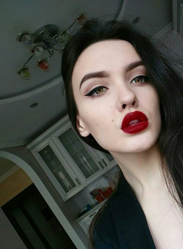 Проcтитутка Алла